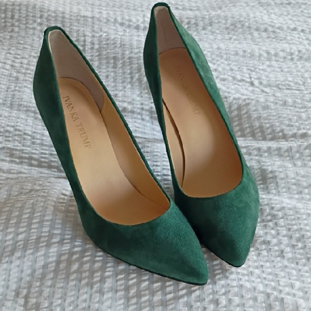 Ivanka Trump Green Suede Heels